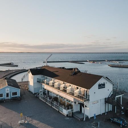 Hotell Hamnen Farjestaden Exterior photo